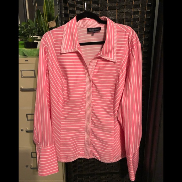 Jones New York Tops - EUC Jones New York Striped Button Blouse